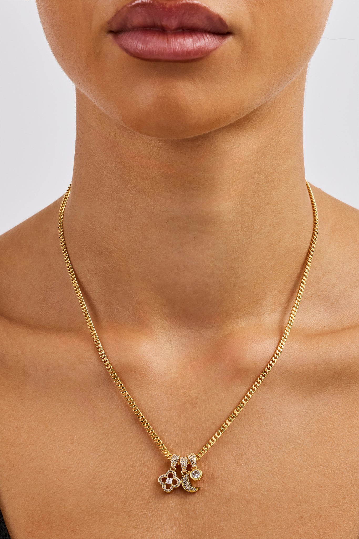 Triple Motif & Moon Pendant Necklace - 10mm - Gold